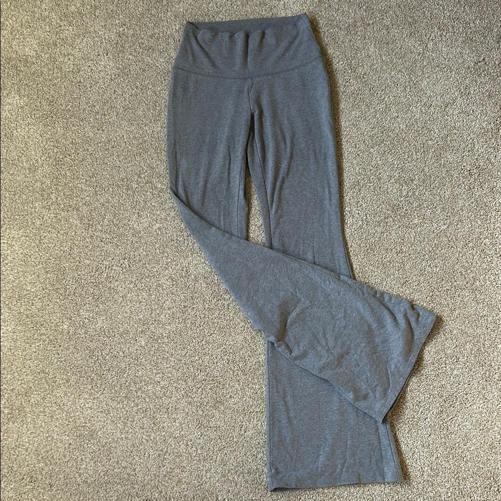 THE target flare leggings